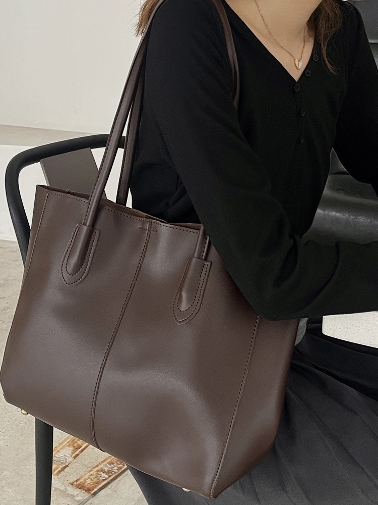 CGCBAG مصمم الأزياء الفاخرة ال - مراجعة Interior Design Simple وسعره